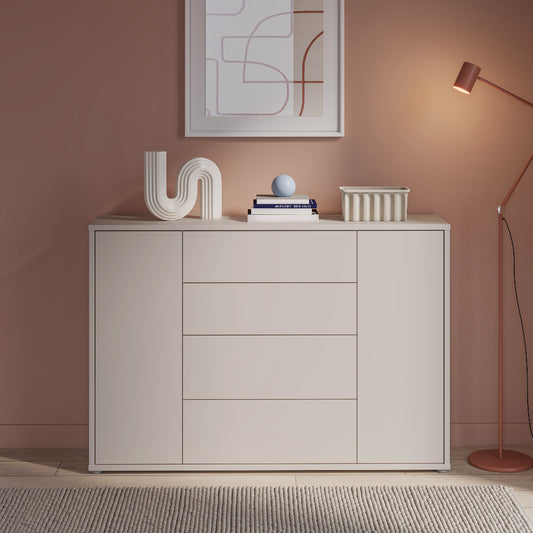 Komoda smėlio spalvos