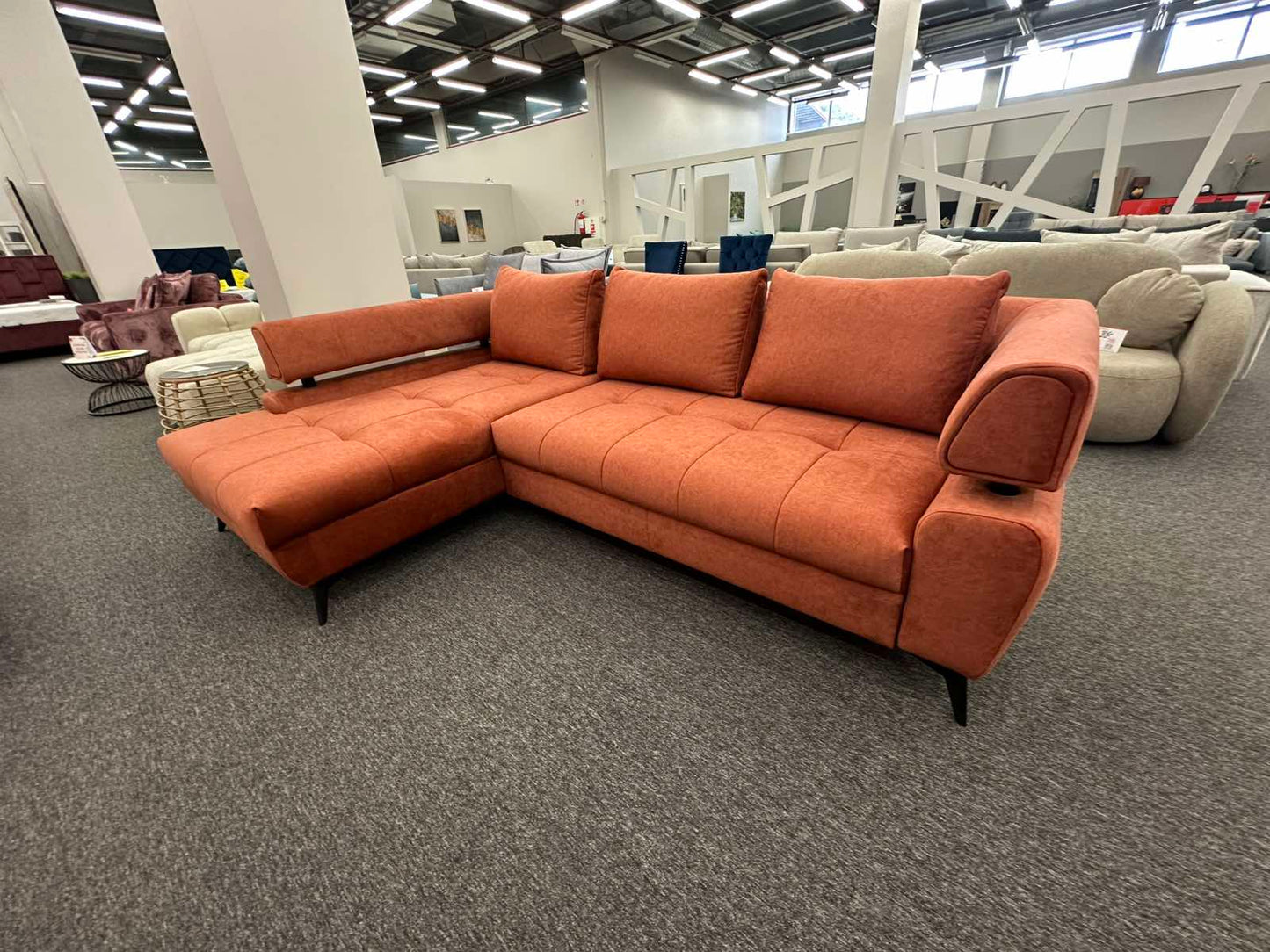Kampinė sofa Paryžius