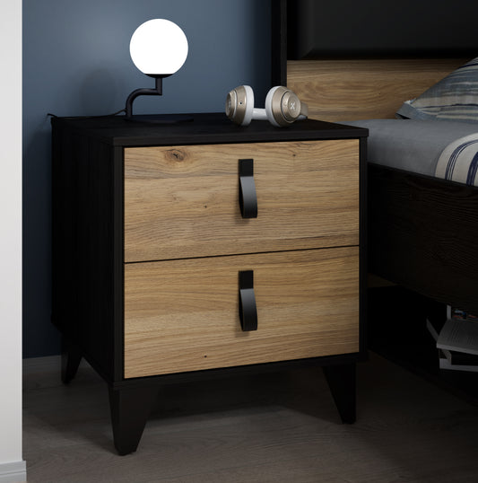 Lya naktinė spintelė