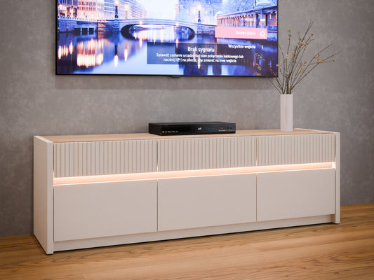 #Lefkadas balta komoda# - #Maxibaldai#