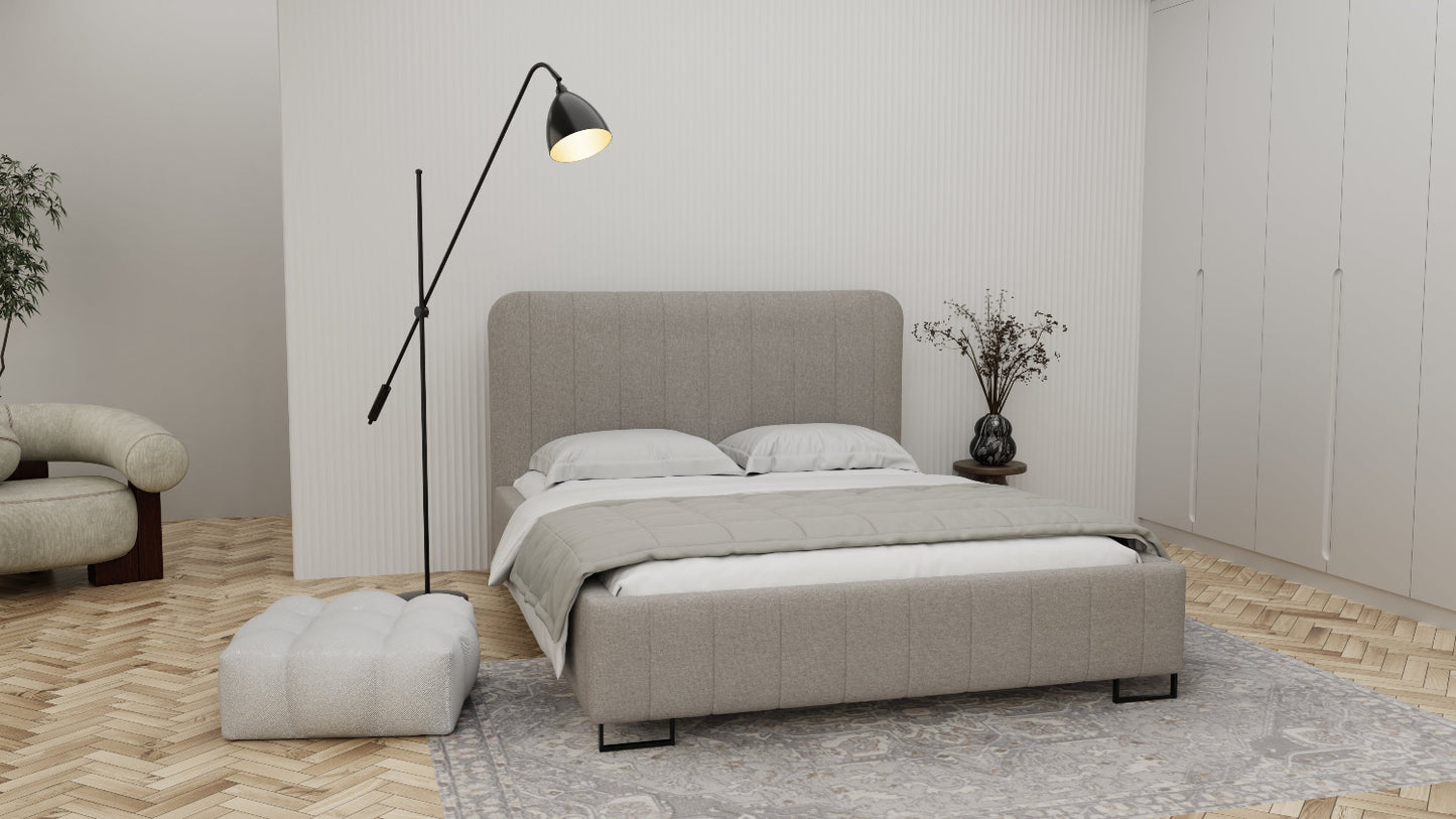 Lova Vela su aukštu minkštu galvūgaliu