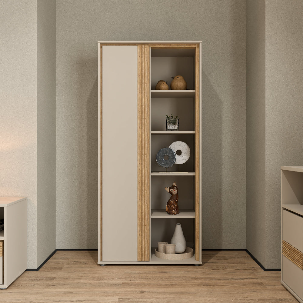 Vitrina Wexlin smėlio spalvos su Mauvella ąžuolo detalėmis