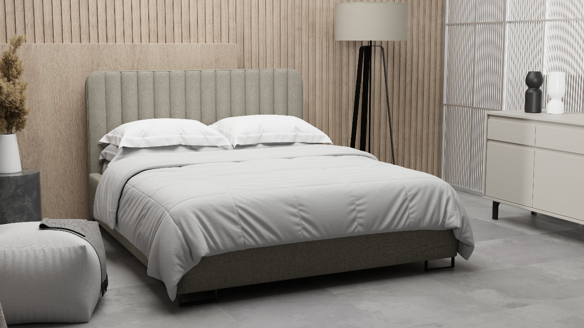 Sano lova su aukštu galvūgaliu ir patalynes dėže