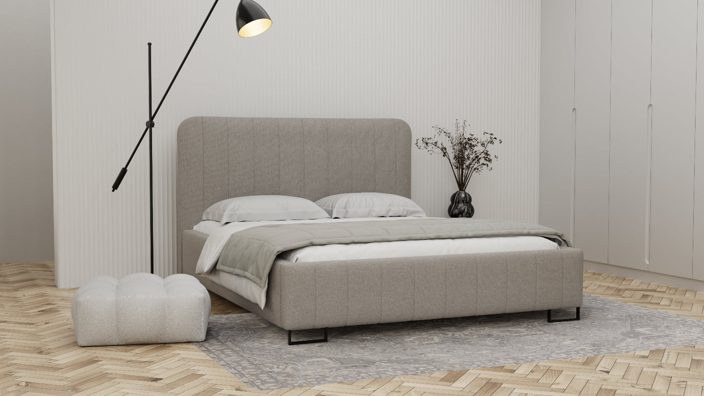 Lova Vela su aukštu minkštu galvūgaliu